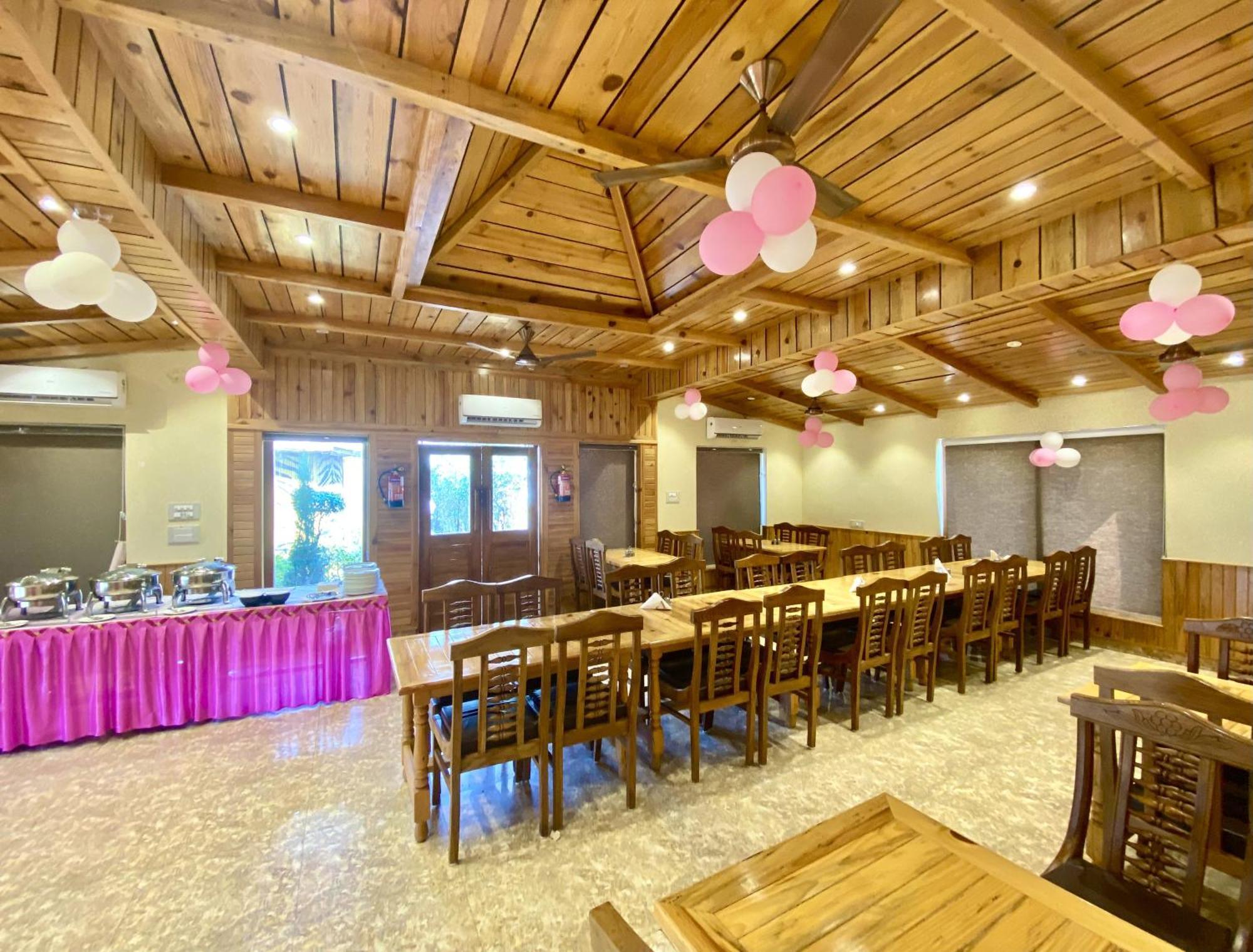 Corbett Bungalow , Jim Corbett Рамнагар Экстерьер фото